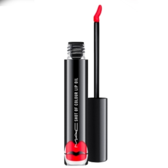 MAC Shot of Color Lip Oil – Flash Me Red Gloss, Moisturizing Tint – High Shine - Picture 7 of 13